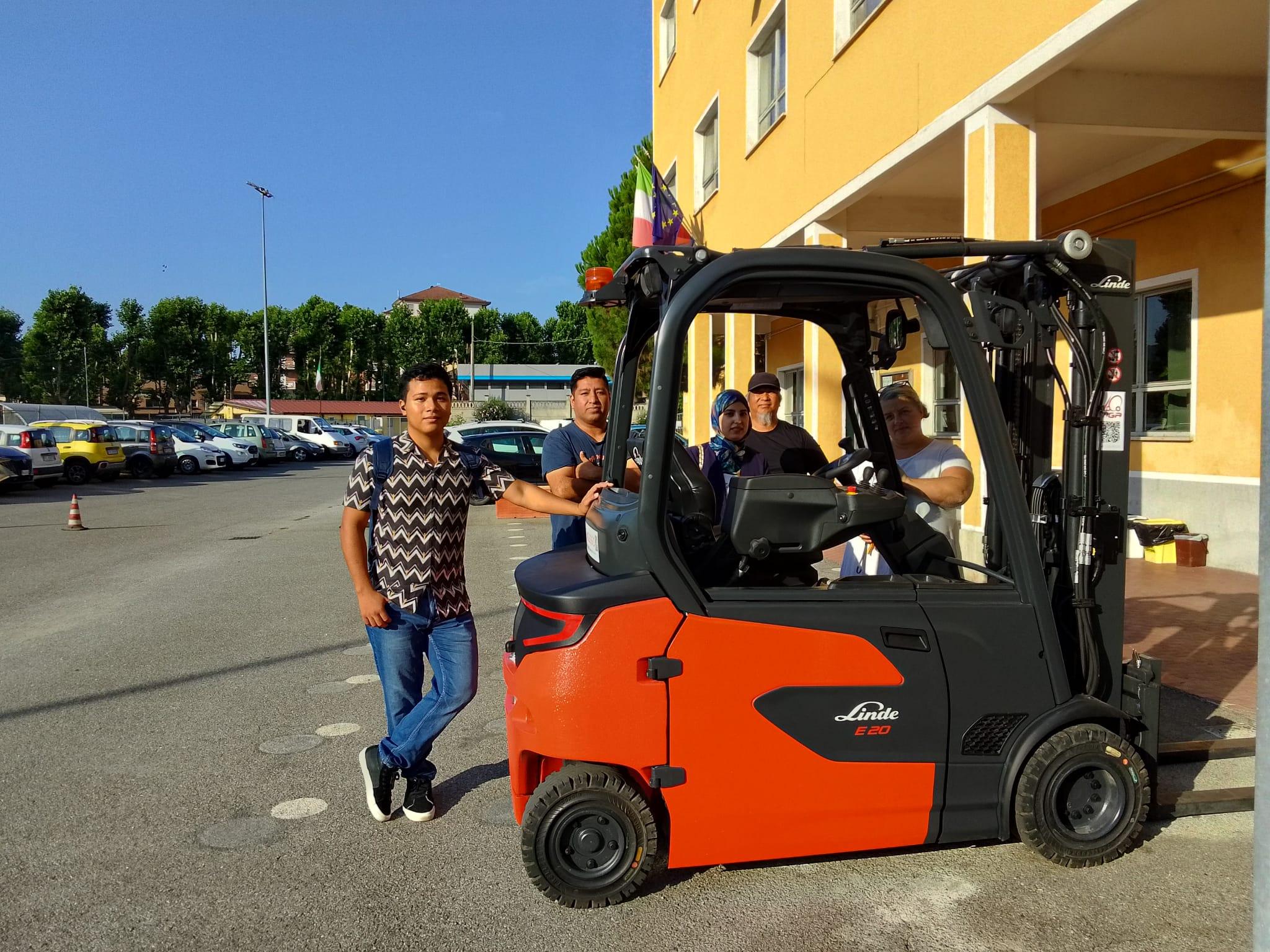 corsi magazzino e muletto
